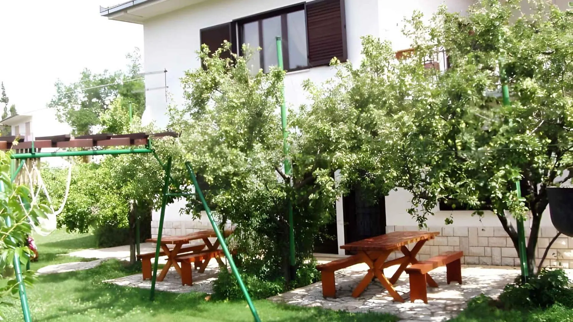 Apartments In Novi Vinodolski 35132
